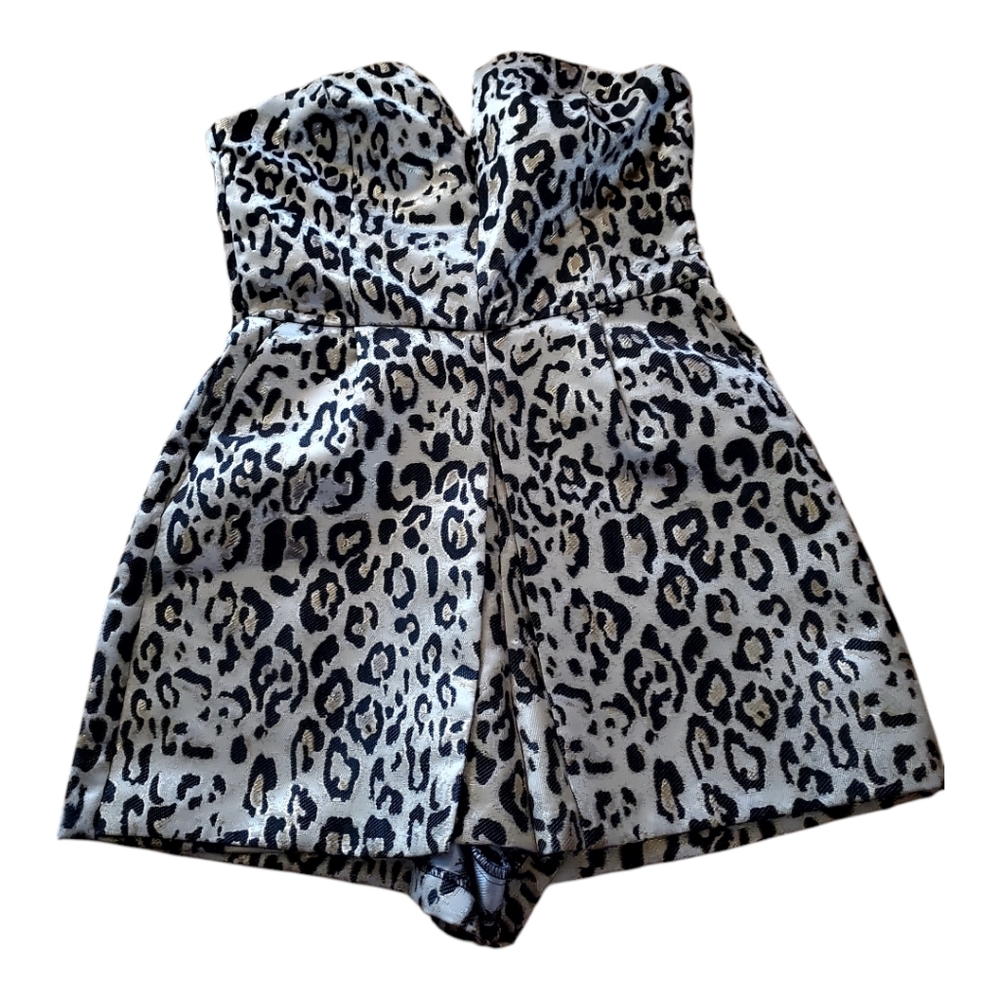 Ark & co. Leopard Print Strapless Romper shorts Size Small